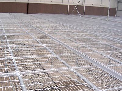 在電焊網(wǎng)片成型后進行鍍鋅產(chǎn)品系選用優(yōu)質(zhì)的材料